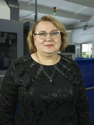Клаузер Наталья Тимофеевна (Финансовый директор);